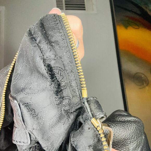 MICHAEL KORS Weston Black Leather Shoulder Satchel Zip Up Tassel Handbag - Picture 12 of 15